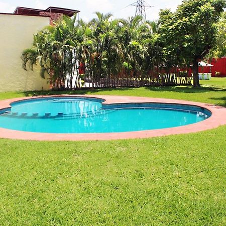 Preciosa Casa Palmera En Cuernavaca Con Alberca, Wifi, Tv Y Cocina Para Fin De Semana, Descanso, Vacaciones O Home Office Emiliano Zapata  Екстер'єр фото