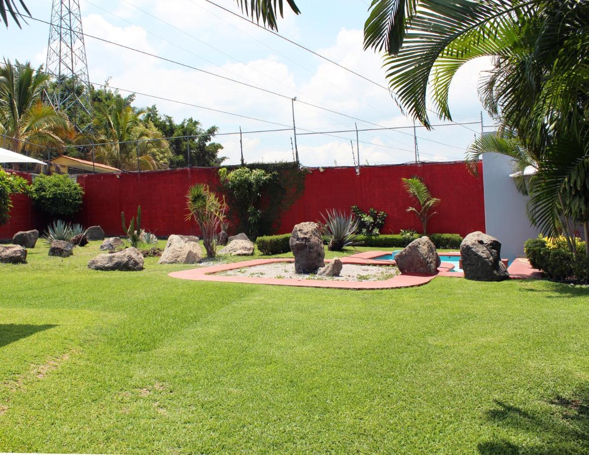 Preciosa Casa Palmera En Cuernavaca Con Alberca, Wifi, Tv Y Cocina Para Fin De Semana, Descanso, Vacaciones O Home Office Emiliano Zapata  Екстер'єр фото